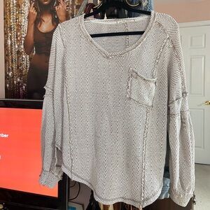 We The Free Fresh & New Hacci Top white and gold longsleeve coverup XL